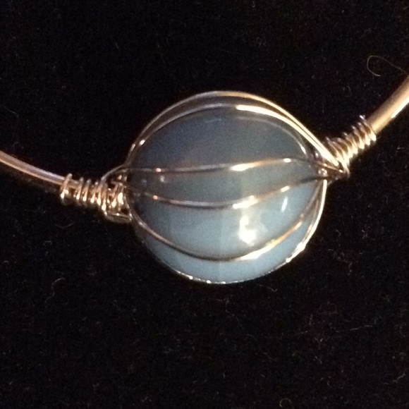 🌹Silver tone caged bead hoops - Picture 3 of 4